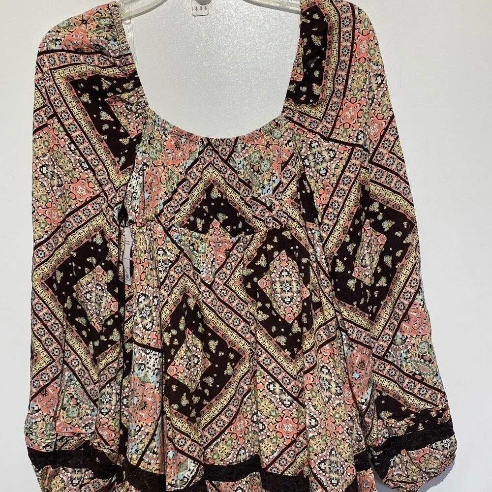 SO Women's Brown‎ Multi Lace Inset Tiered Long Sleeve Babydoll Dress Medium NWT